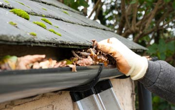 gutter cleaning Bouldnor, Isle Of Wight